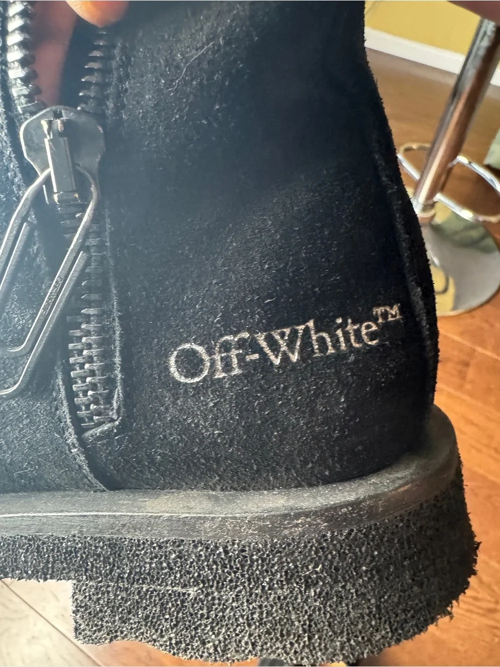 Off-White flagship pairs finish